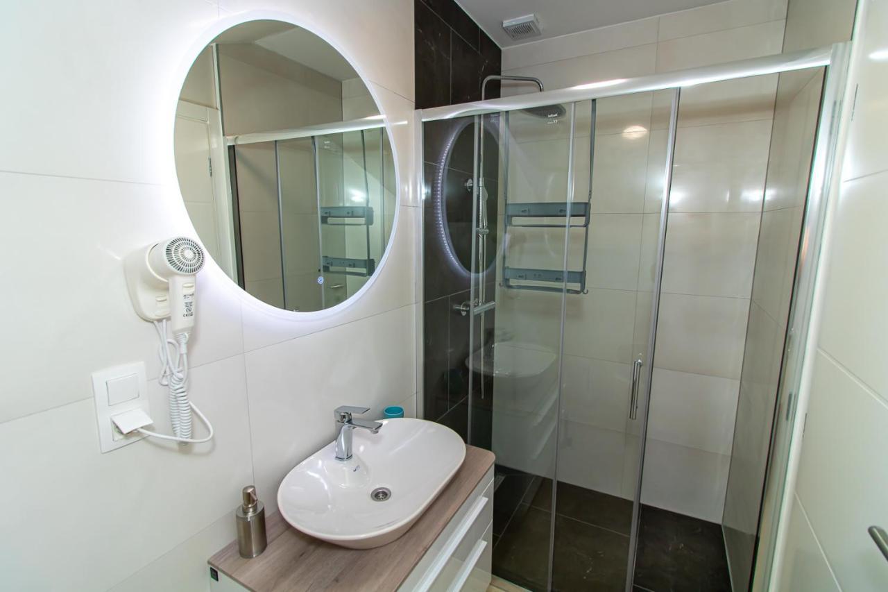 Luxury Apartments Iris 모스타르 외부 사진